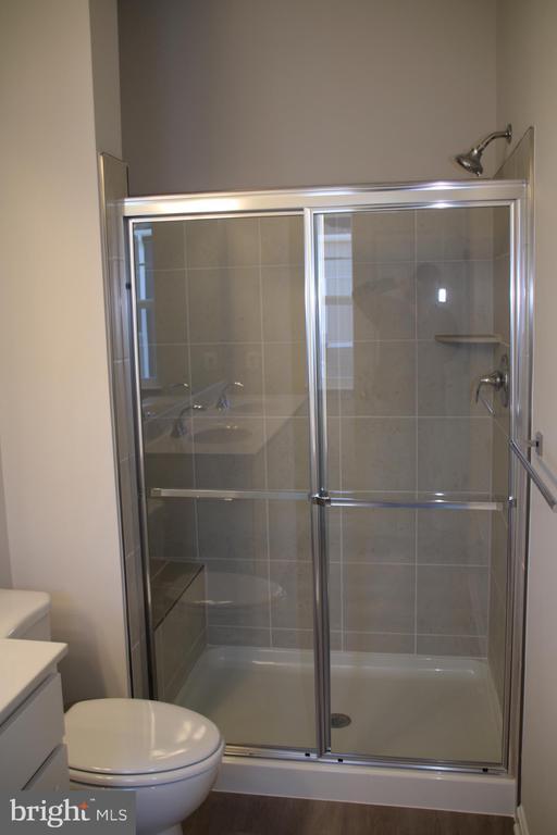 Building Photo - 2583 Hopton Ln