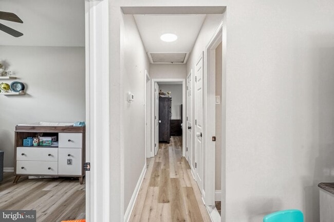 Building Photo - 114 Grandview Ave