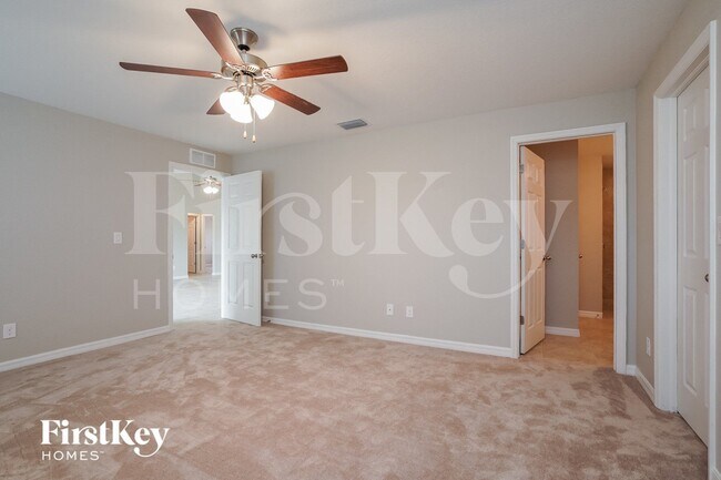 Building Photo - 1114 SW 40th Terrace