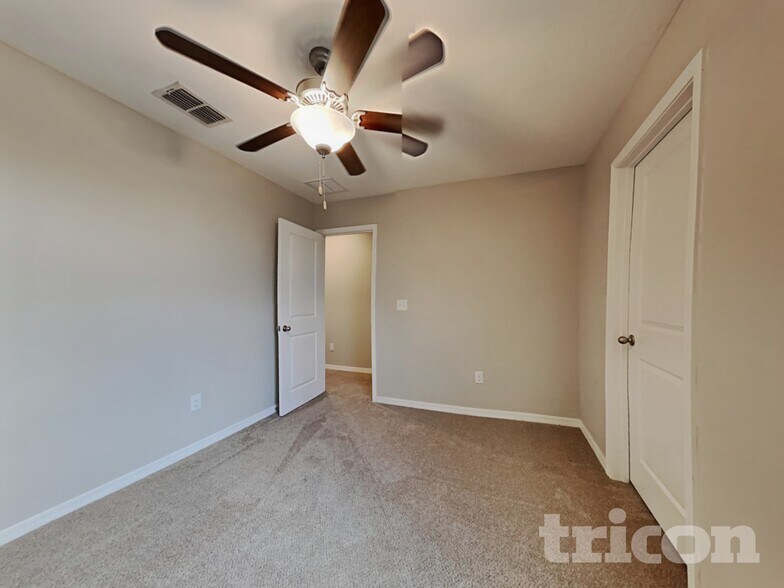 Building Photo - 14806 Boulder Pass Pl
