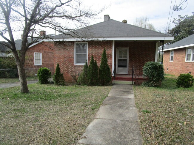 Primary Photo - 1 Bedroom, 1 Bathroom - Celanese Bungalow