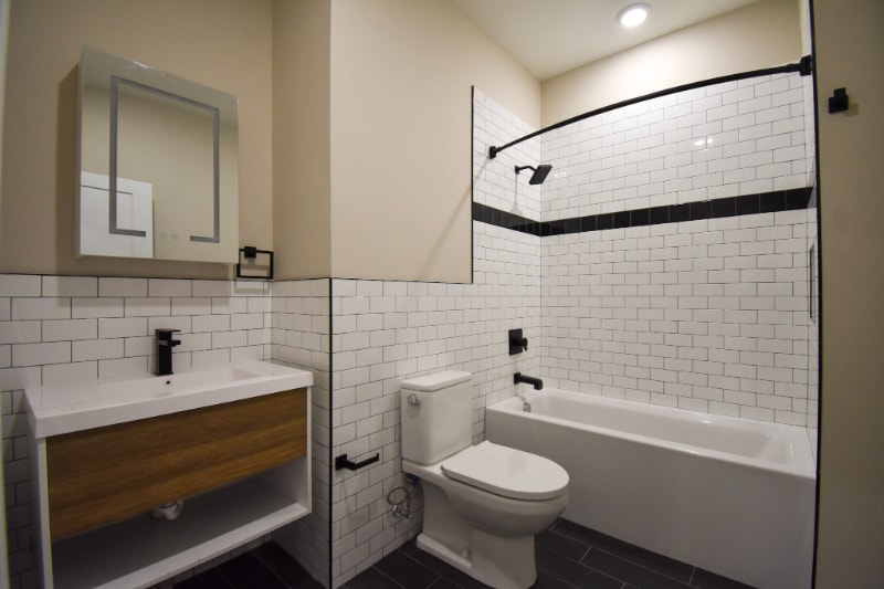 Building Photo - 1030 N 48th St