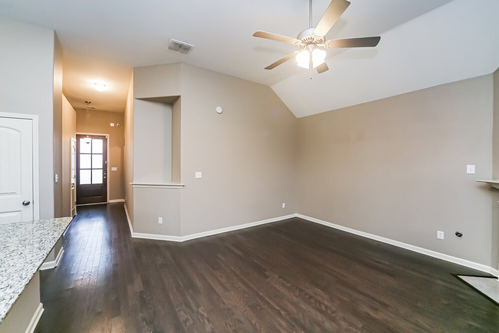 Building Photo - 155 Hidden Meadows Ln