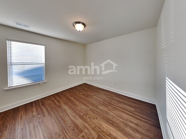 Building Photo - 209 Rivulet Dr