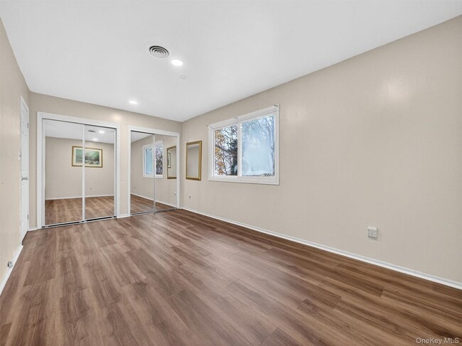 Building Photo - 69 Gerow Ave