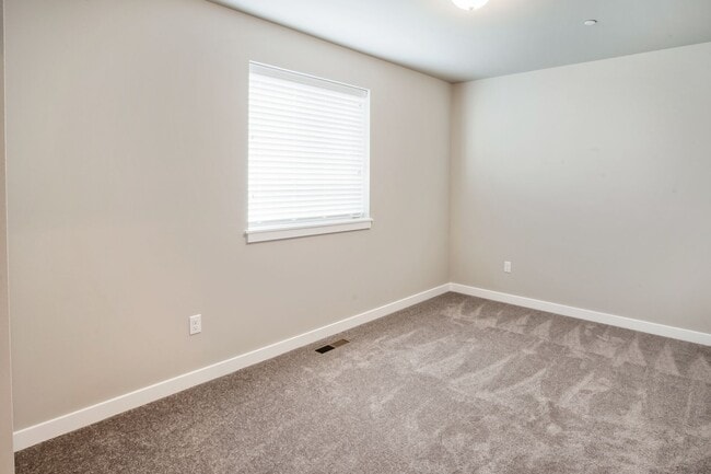 Building Photo - 8407 63rd St NE