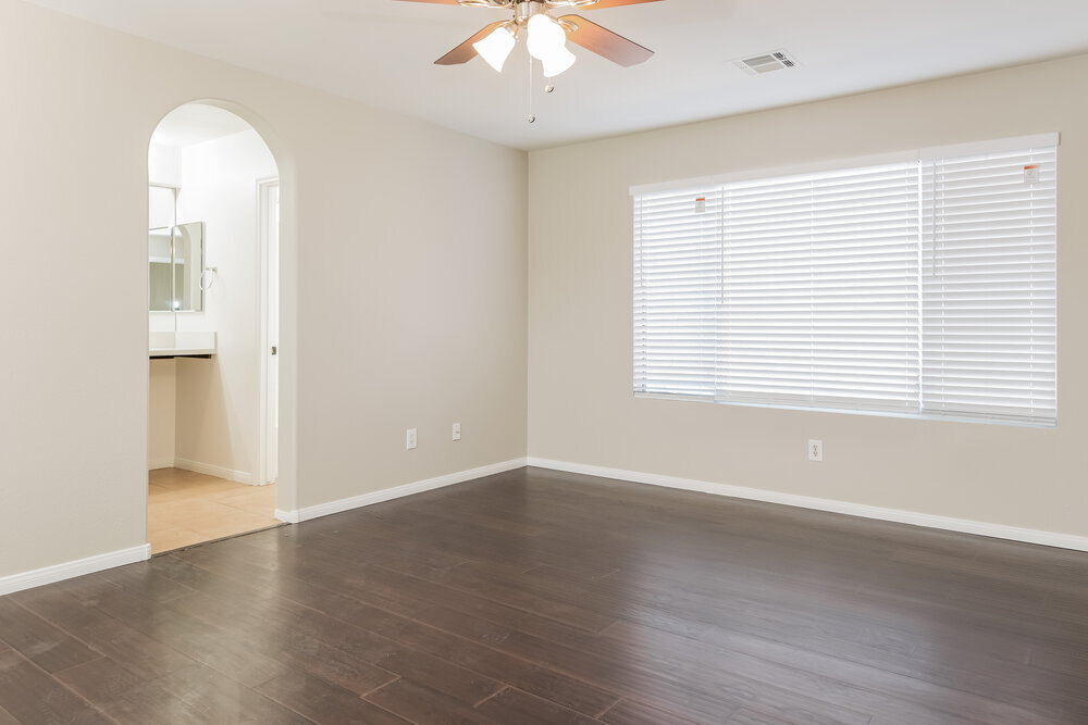 Building Photo - 5309 Las Cruces Heights St