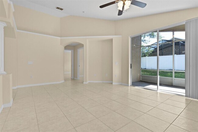Building Photo - 2546 Crown Ridge Cir
