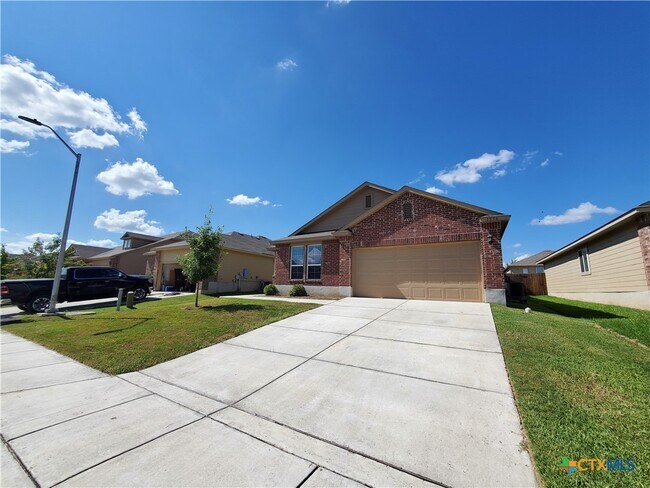 Building Photo - 1536 Gateshead Dr