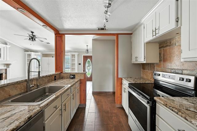 Building Photo - 3905 Dogwood Ct