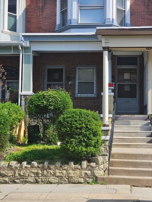 Building Photo - 5325 Webster St