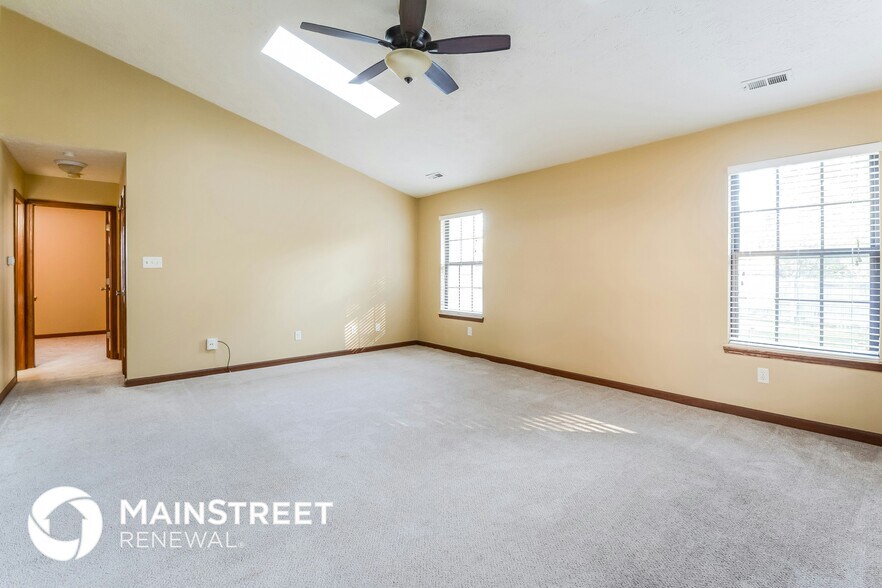 Building Photo - 809 Delray Dr