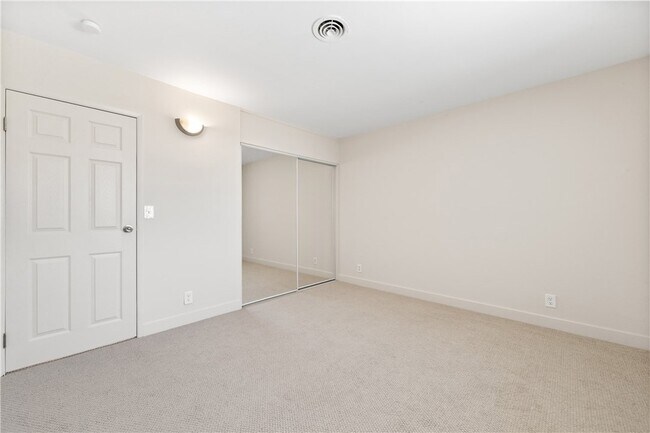 Building Photo - 6431 Brown Cir