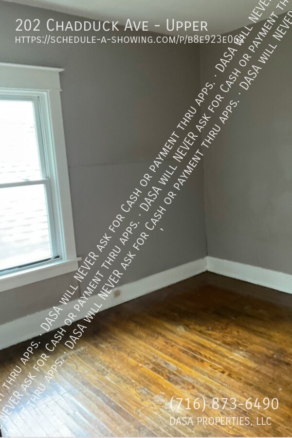 Building Photo - 202 Chadduck Ave