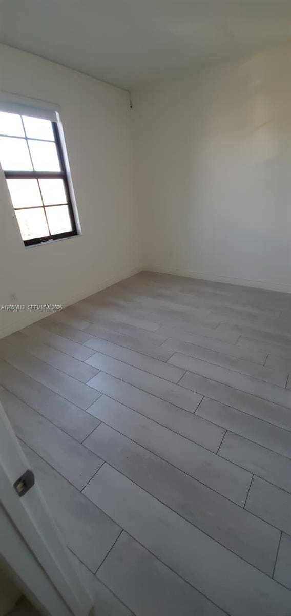 Building Photo - 652 NE 191st Terrace