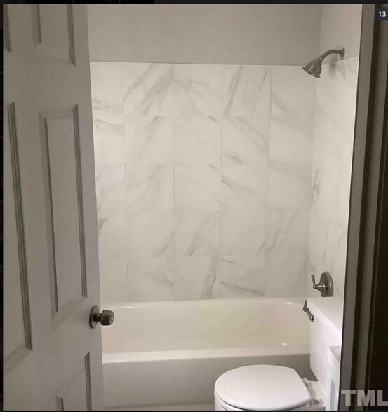 Building Photo - 706 S Washington Ave