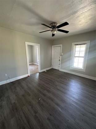 Building Photo - 1301 Cypress St