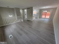 Building Photo - 7598 Springfield Hills Dr