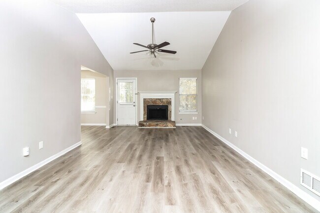 Building Photo - 2959 Jamey Ln