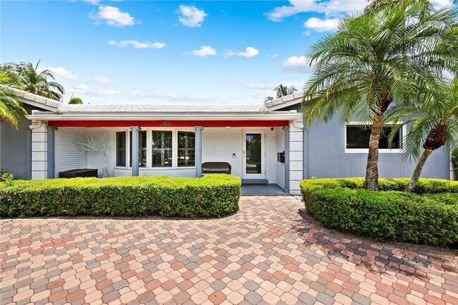 Building Photo - 2801 NE 59th St