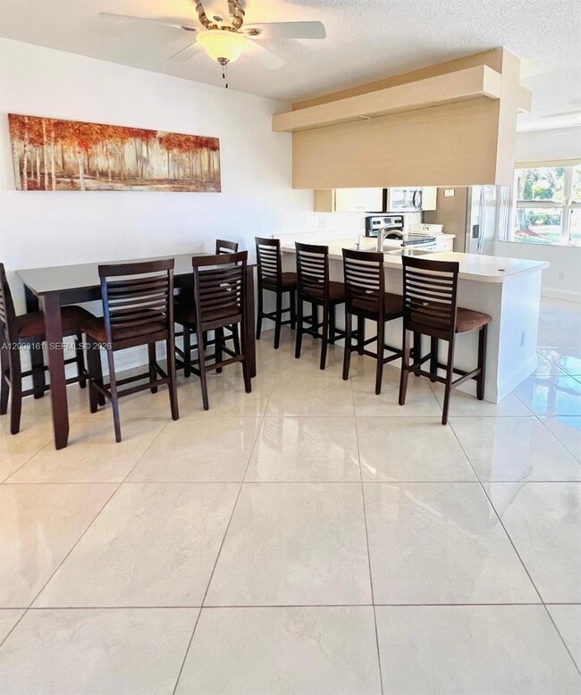 Building Photo - 3901 Medford Ct