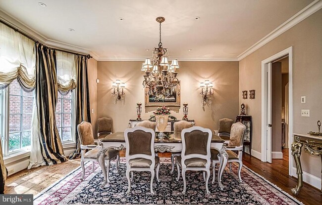 Building Photo - 7841 Montvale Way