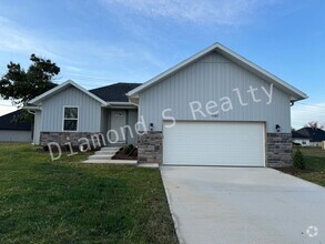 Building Photo - New Morelock Built 3 Bedroom Home Availabl...