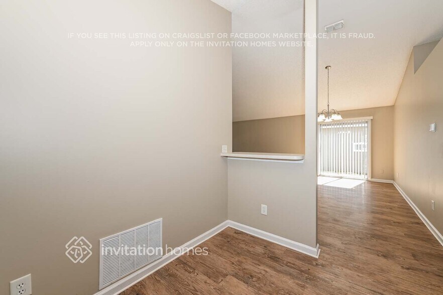 Building Photo - 11484 Mandarin Glen Cir E