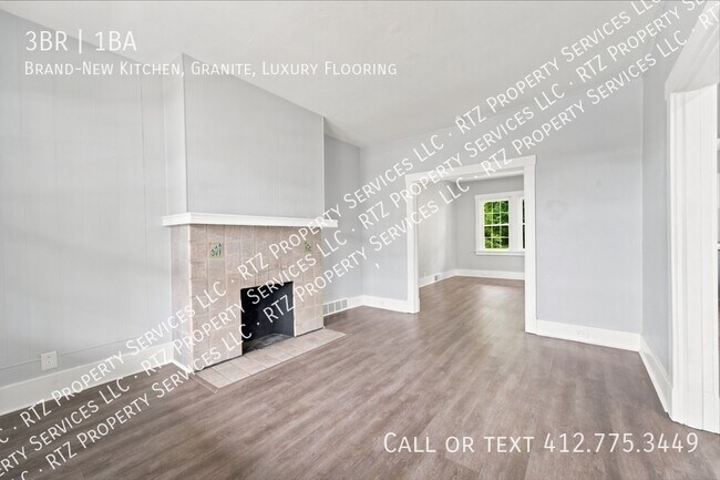 Building Photo - 2412 Grandview Ave