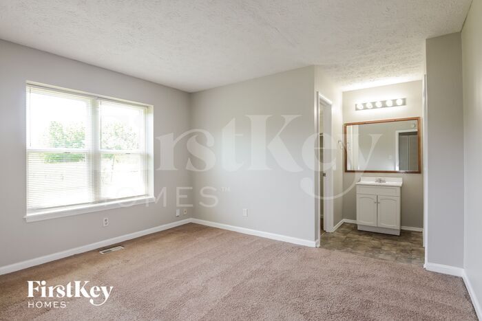 Building Photo - 4344 Braemar Dr