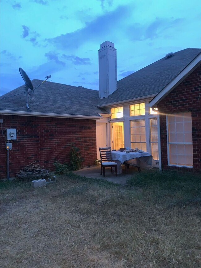 Building Photo - 4 Bedroom House in McKinney, TX