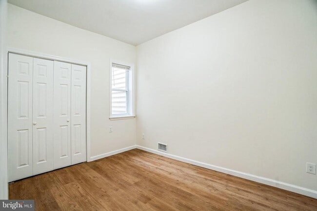 Building Photo - 435 N 32nd St