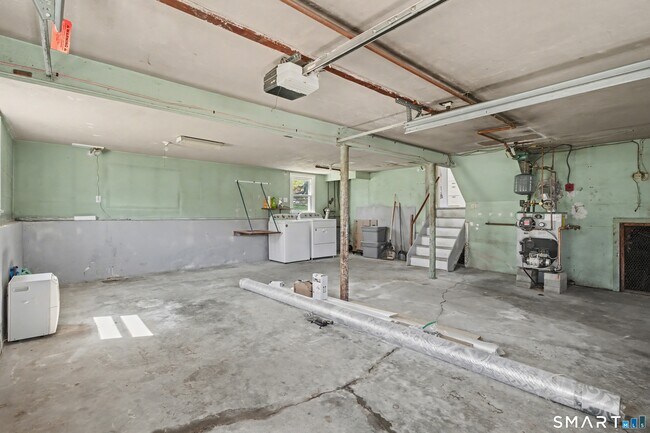 Building Photo - 41 Sunnybrook Bend