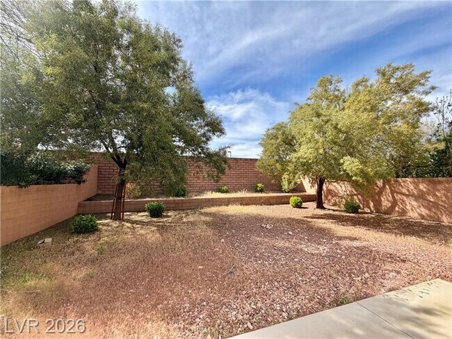 Building Photo - 10069 Pacific Peak St