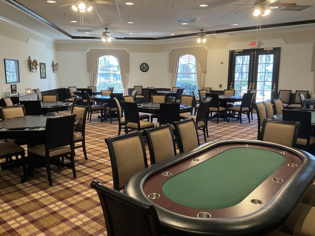 Building Photo - 364 Sunview Way