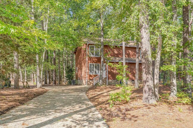 Building Photo - 4423 American Dr