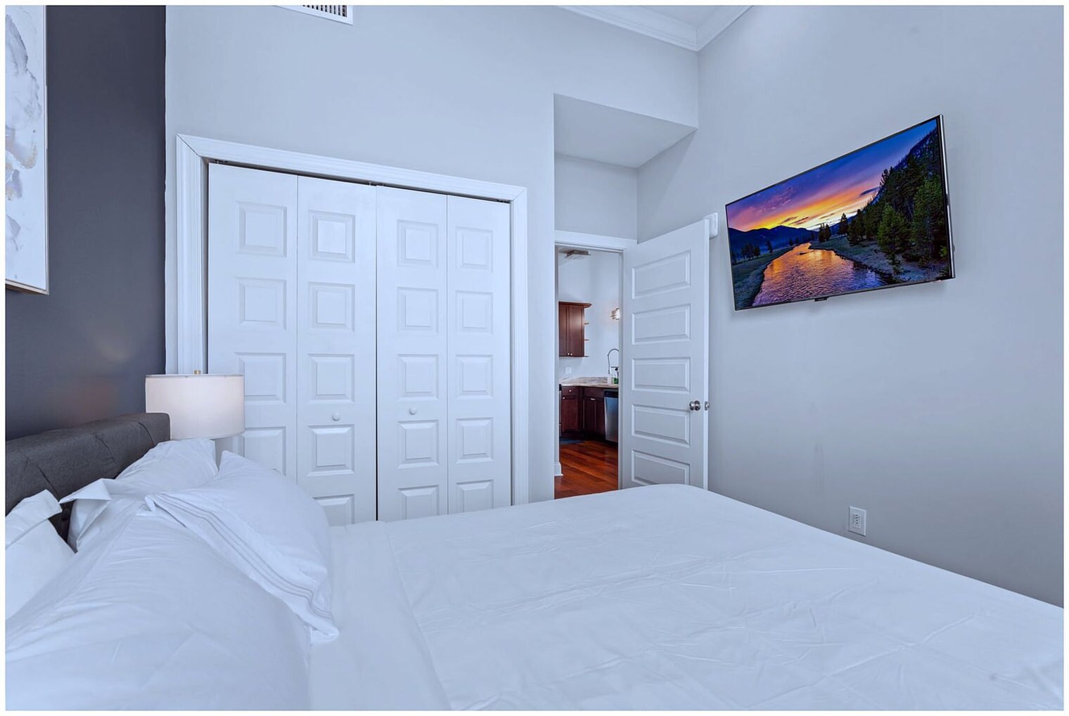 Building Photo - 1421 N 5th St