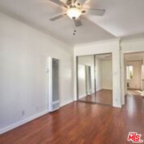 Building Photo - 1540 N Fuller Ave