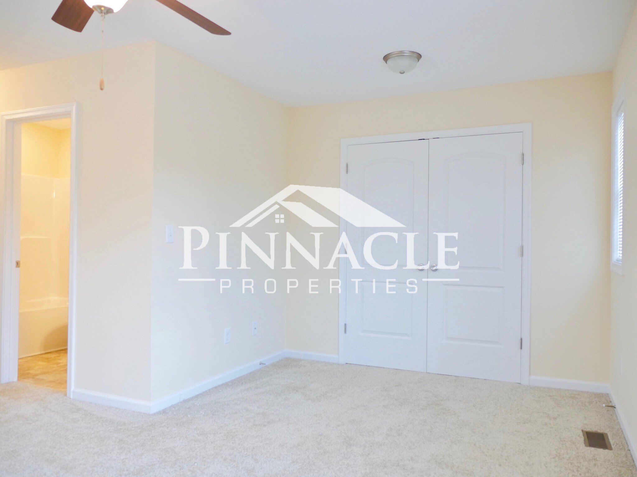 Building Photo - 586 Leesville Rd