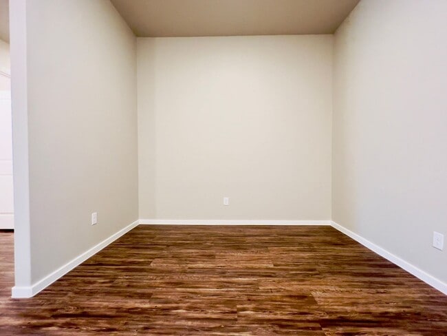 Building Photo - $500 MOVE-IN SPECIAL: New 3/2/2 in Frenshi...