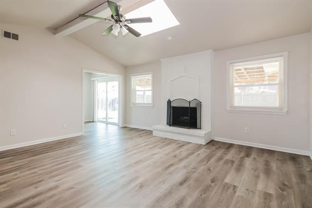 Building Photo - 608 San Carlos Dr