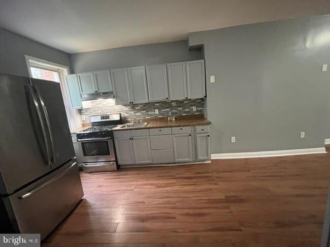 Building Photo - Two Bedroom House In Baltimore City