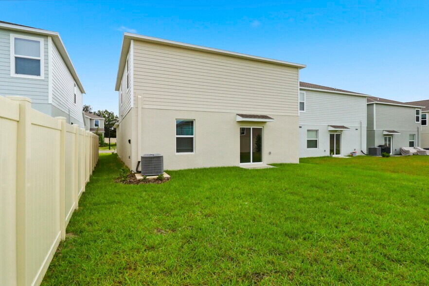 Building Photo - 11657 Brae Way