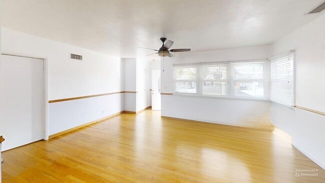 Building Photo - Spacious 4-Bedroom, 2-Bath Home in Desirable La Habra Location