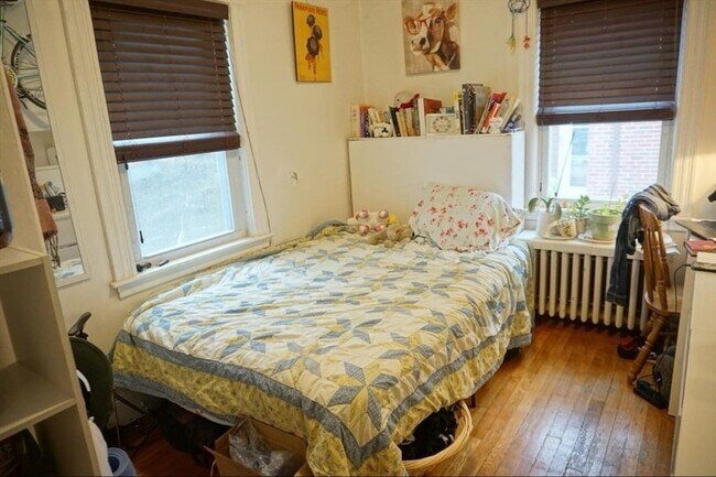 Building Photo - 89 Westbourne Terrace