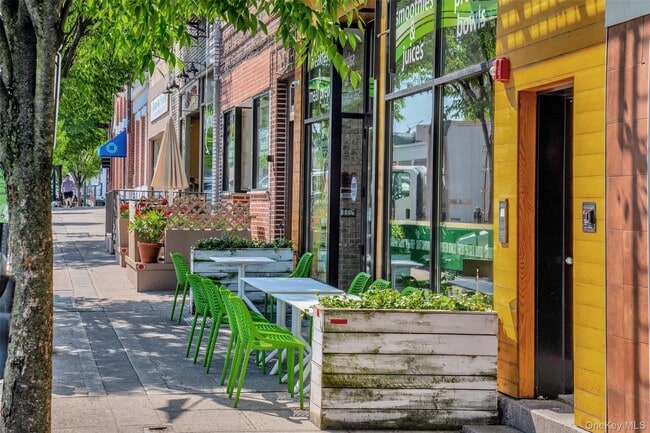 Building Photo - 319 Wagner Ave