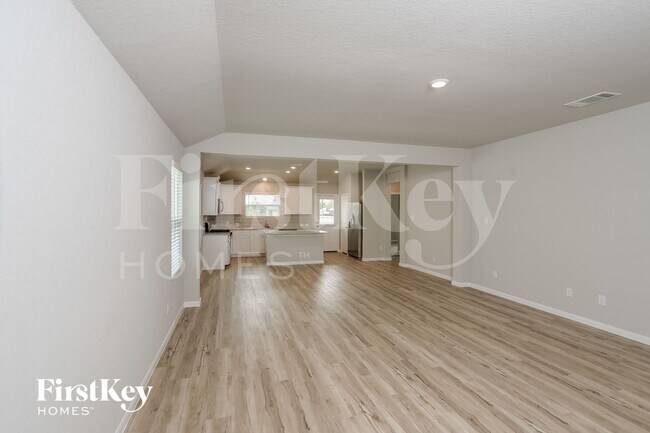 Building Photo - 14914 Bog Mill