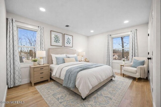 Building Photo - 133 Grant Ave