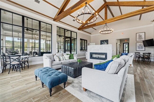 Building Photo - 6594 Leo Ln