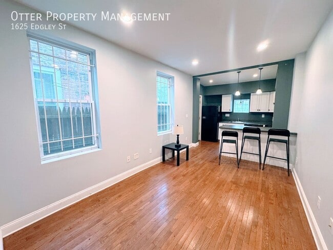 Building Photo - 1625 Edgley St